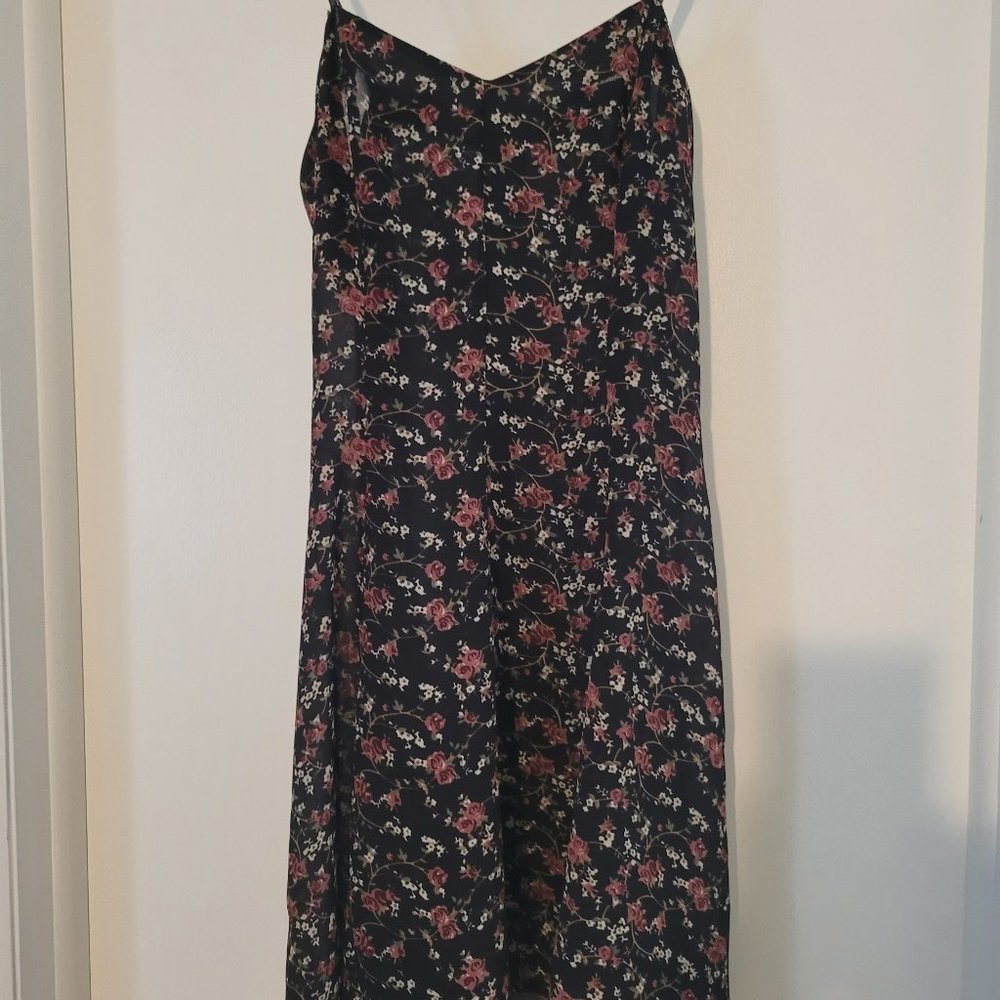 Spaghetti strap floral dress